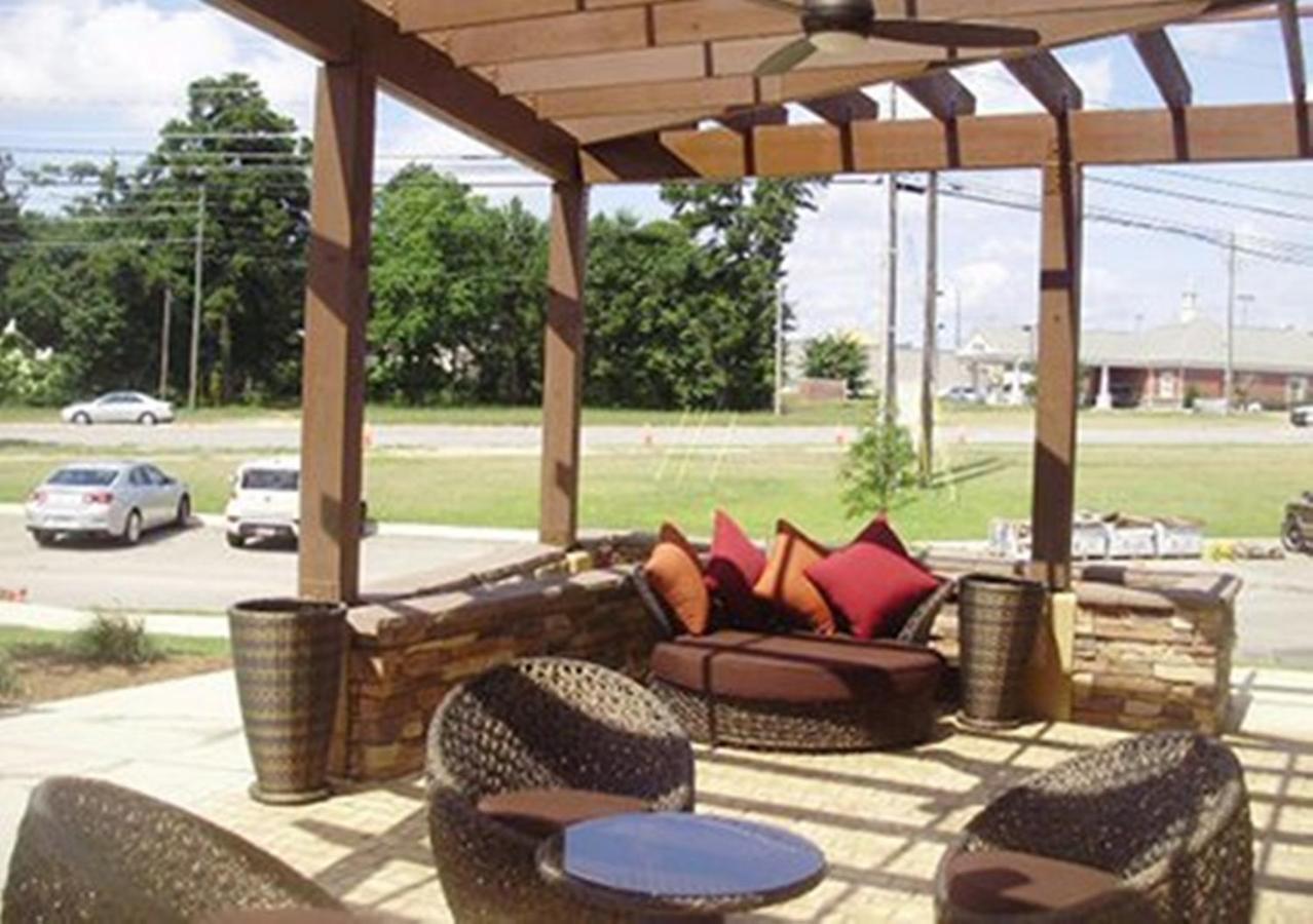 Comfort Inn & Suites Dothan East Kültér fotó