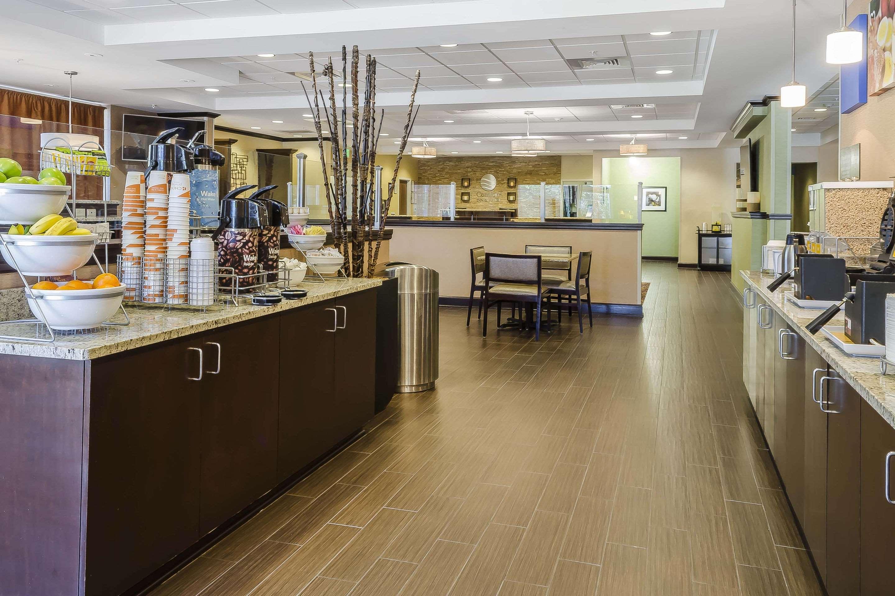 Comfort Inn & Suites Dothan East Kültér fotó
