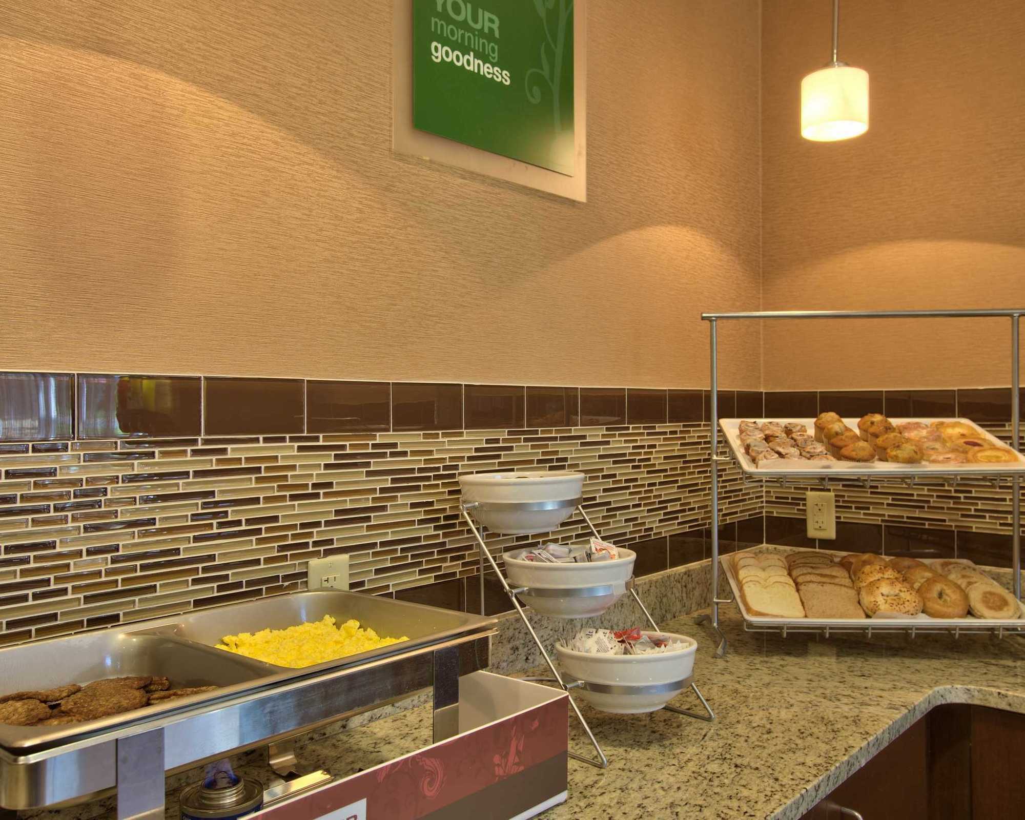 Comfort Inn & Suites Dothan East Létesítmények fotó